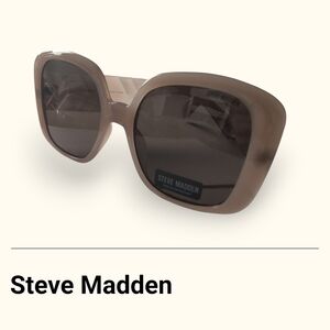Steve Madden Tan Square Sunglasses